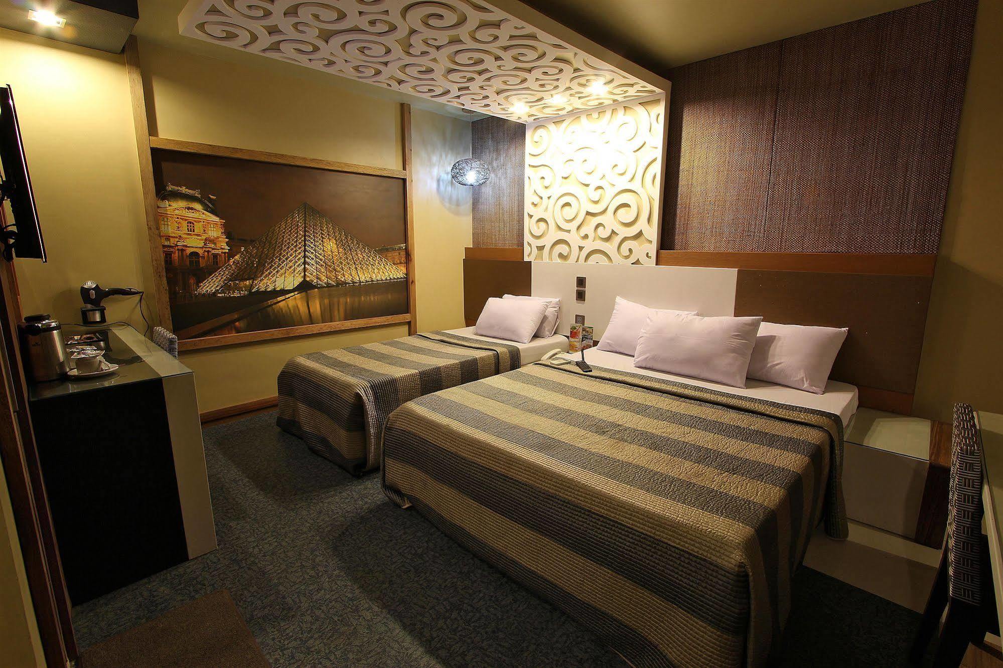 Hotel Dreamworld Araneta Cubao Экстерьер фото
